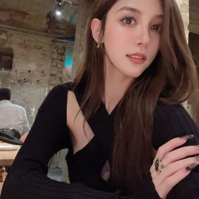 2025女生头像高级全新真人