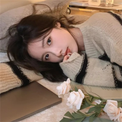 2025女生头像高级全新真人