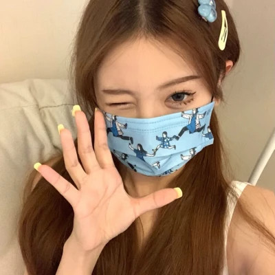 2025年最潮流的女生微信头像