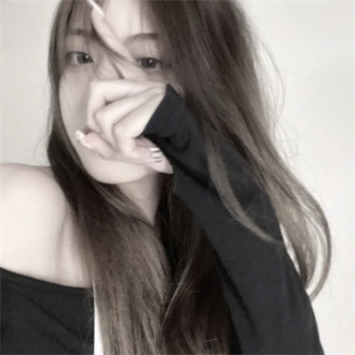 2025年最潮流的女生微信头像