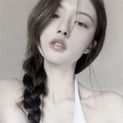 微信头像2025最新款的图片女