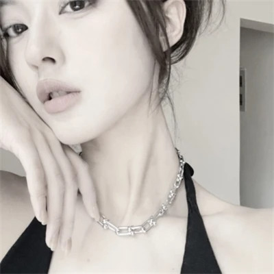 微信头像2025最新款的图片女