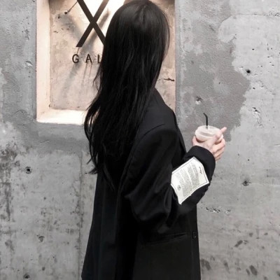 2025最流行的女生头像