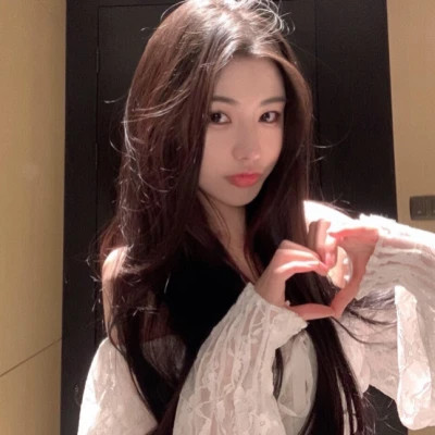2025最流行的女生头像