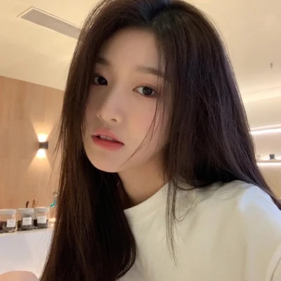 2025最流行的女生头像