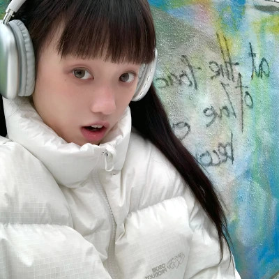 2025最新潮流女生头像