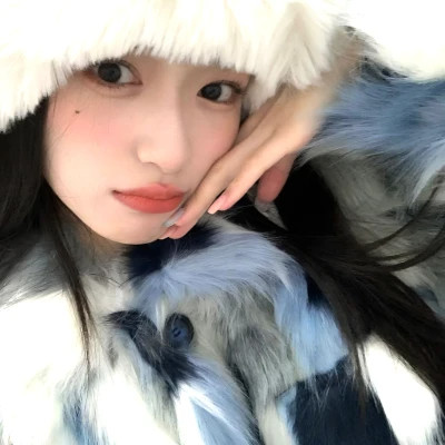 2025最新潮流女生头像