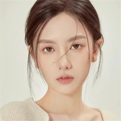 干净到极致女生头像高清