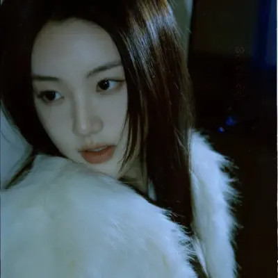 干净到极致女生头像高清