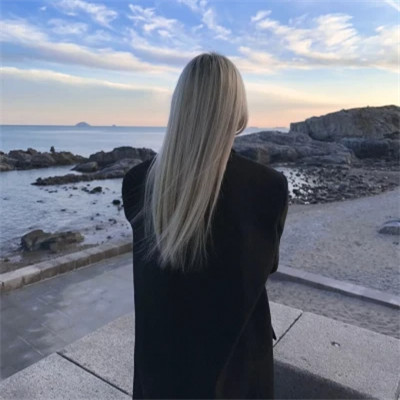 干净到极致女生头像高清