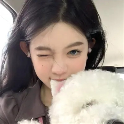 2025年最火的头像女高清个性