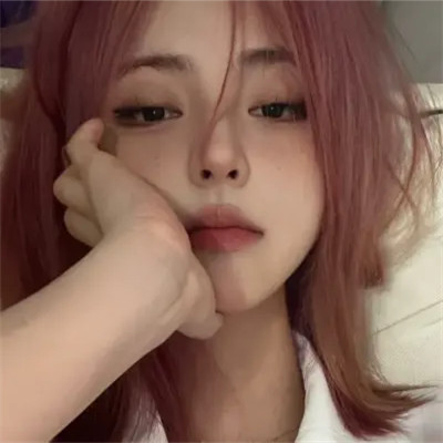 2025年最火的头像女高清个性
