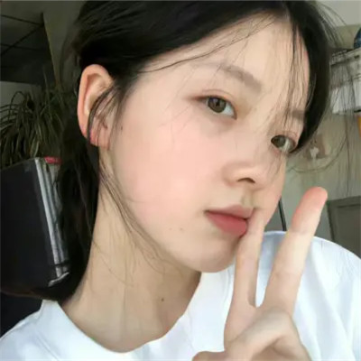 2025年最火的头像女高清个性