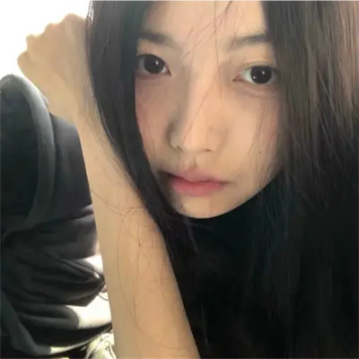 2025年最火的头像女高清个性