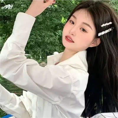 2025年最火的头像女高清个性