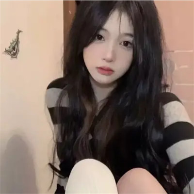 2025年最火的头像女高清个性