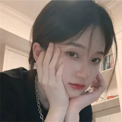 2025年最火的头像女高清个性