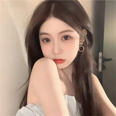 2025年最火的头像女高清个性