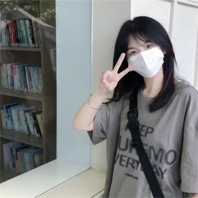 2025年最火的头像女高清个性