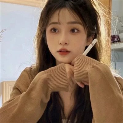 2025最火微信女生个性头像