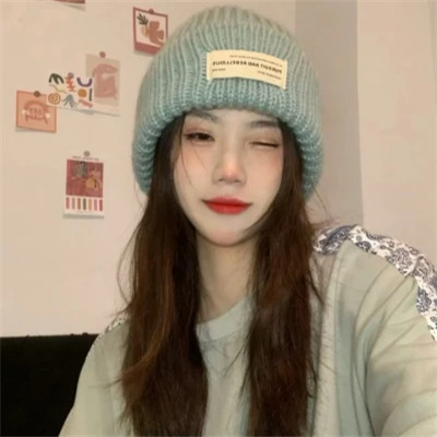 2025最火微信女生个性头像