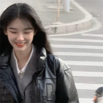 2025最火微信女生个性头像
