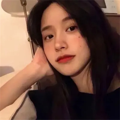 2025最火微信女生个性头像