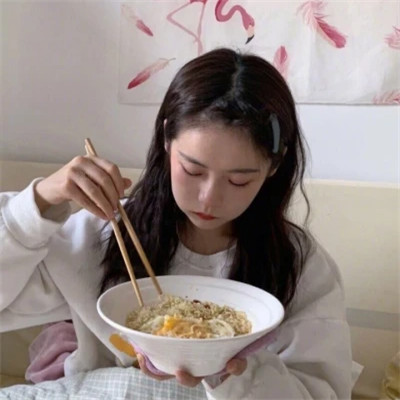 2025最火微信女生个性头像
