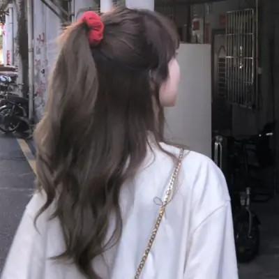 好看的头像2025女