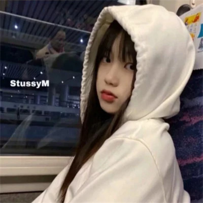 好看的头像2025女