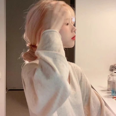 好看的头像2025女