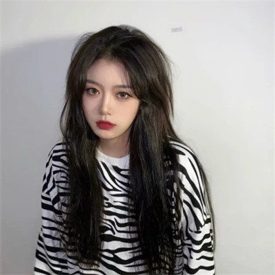 好看的头像2025女