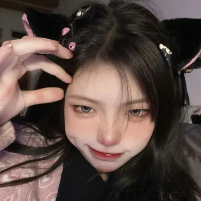 好看的头像2025女