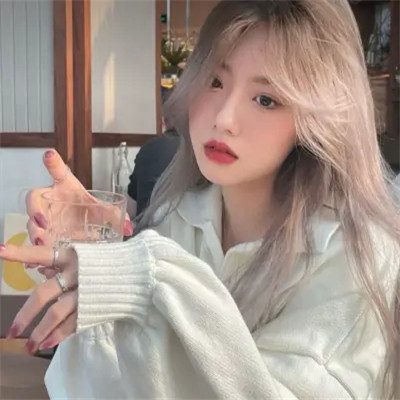 好看的头像2025女