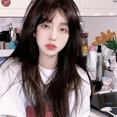 好看的头像2025女