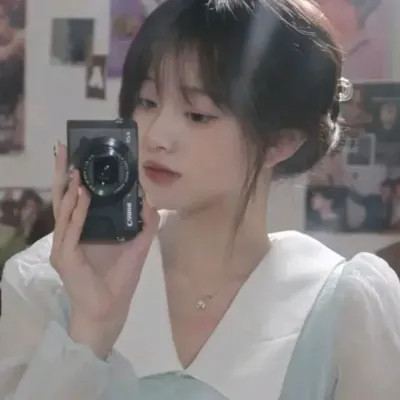 好看的头像2025女