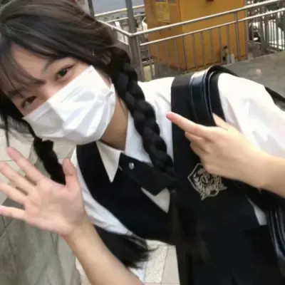 好看的头像2025女