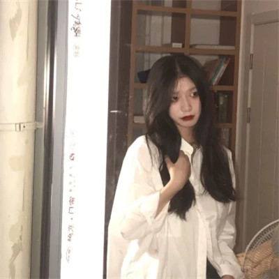 个性2025最新版的女生头像