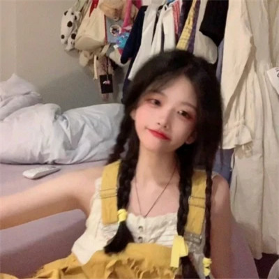 个性2025最新版的女生头像