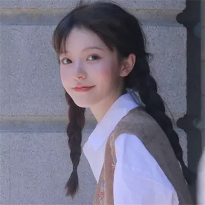 个性2025最新版的女生头像
