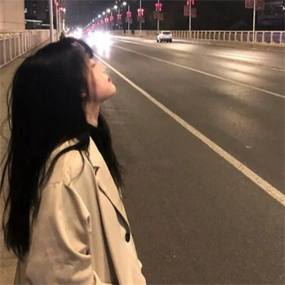 个性2025最新版的女生头像