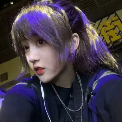 个性2025最新版的女生头像