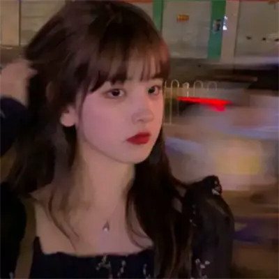 个性2025最新版的女生头像