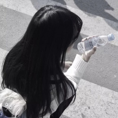 一人一动物的可爱情头