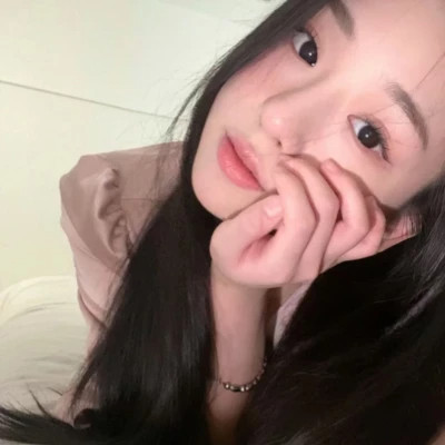 2025最新好看的微博女生头像