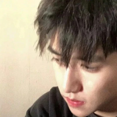 可盐可甜的男生头像图片真人