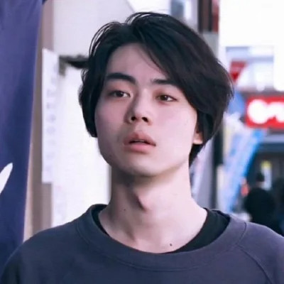 可盐可甜的男生头像图片真人