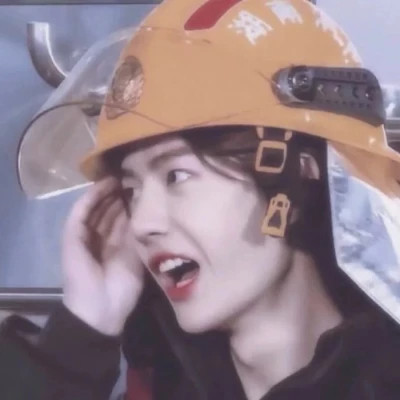 可盐可甜的男生头像图片真人