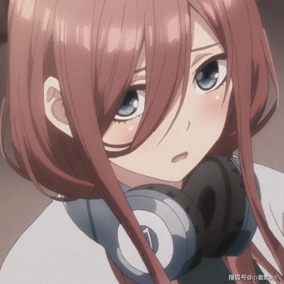 2025年高清的好看头像动漫女