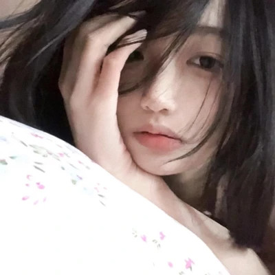 2025微信最火的头像女生真人